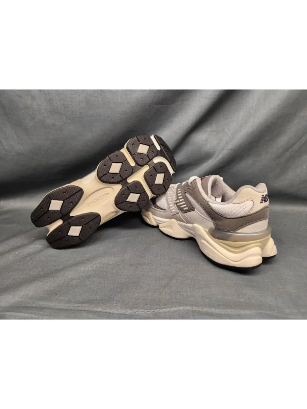 New Balance 9060 Sneakers PC9060GY Suede Grey Kids Size 3 BRAND NEW NO BOX!